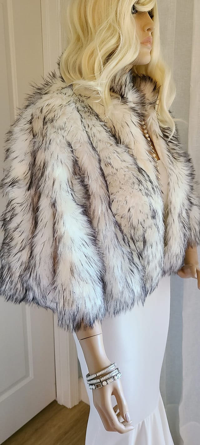 Luxury Faux Fox Fur Cape , Bridal Fur Bolero , Winter Wedding Fur Shawl ...