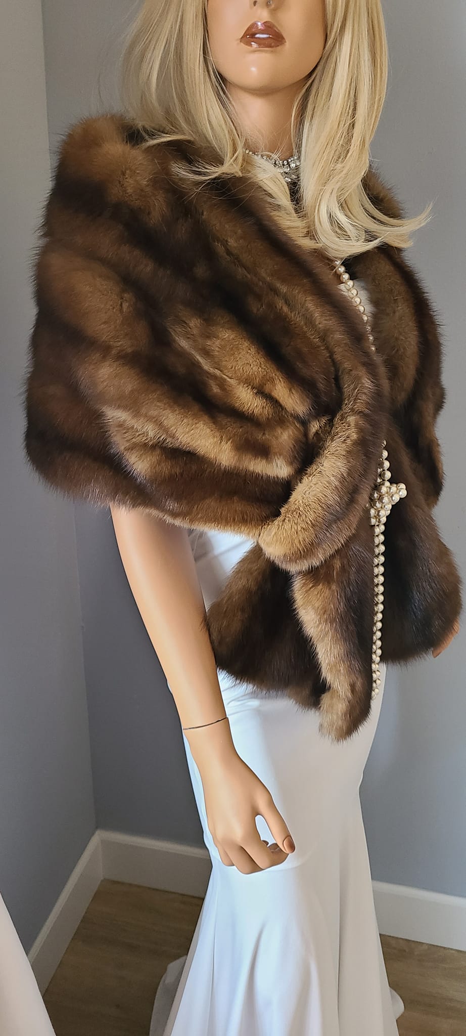 Luxury Vintage SABLE Fur Stole, REAL FUR Shawl, Genuine Sable Fur Cape,  Brown Bridal Fur Wrap, Winter Wedding Dream Fur Old Hollywood Glamour Fur,  Gatsby Party Fling